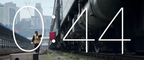 蘋(píng)果公交站牌廣告