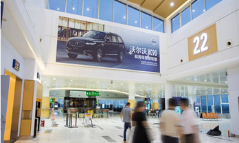 ?？诿捞m機(jī)場出發(fā)區(qū)燈箱廣告投放價格