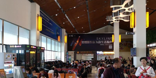 瓊海博鰲機場燈箱廣告