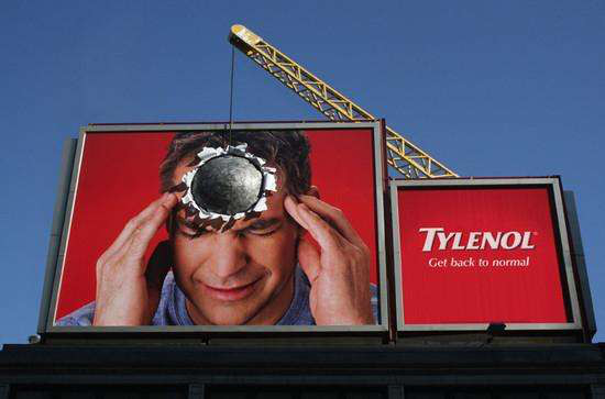 別緊張，戶外大牌廣告只是在“優(yōu)化升級”!