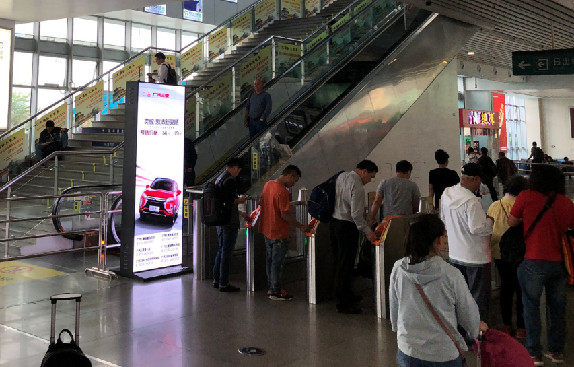 中山北高鐵站刷屏機廣告價格