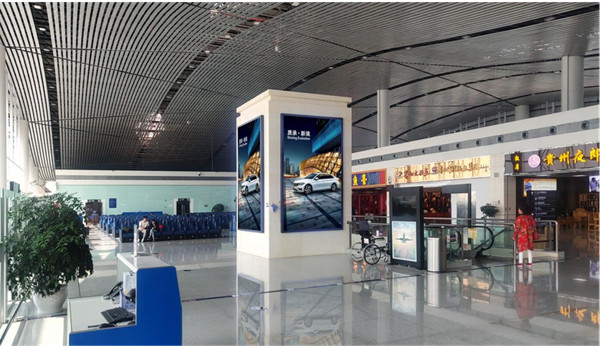 遵義機場燈箱廣告