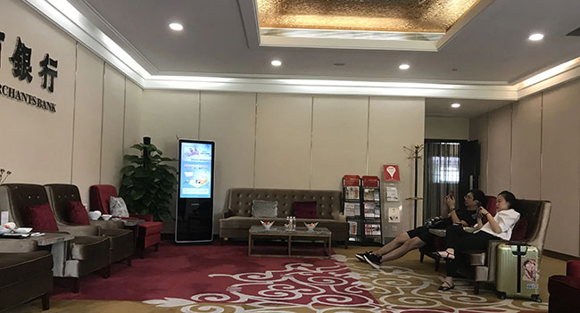 廈門機(jī)場廣告分布的各區(qū)域中，貴賓區(qū)多媒體終端怎么樣？