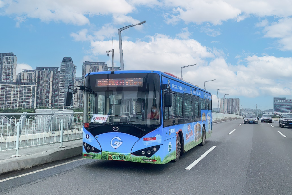 廣州公交車身廣告價格多少錢？廣州巴士廣告線路優(yōu)勢