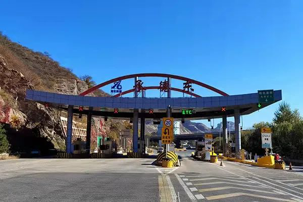 承德高速收費(fèi)站廣告價(jià)格多少錢？承德高速收費(fèi)站廣告站點(diǎn)位置？