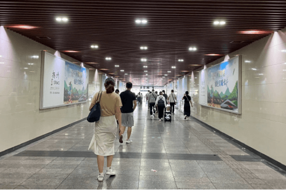 揚(yáng)州站廣告價(jià)格多少錢？揚(yáng)州高鐵站廣告位置優(yōu)勢(shì)揚(yáng)州火車站廣告