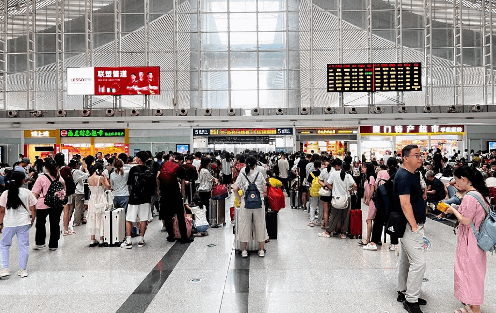 廈門北站廣告價(jià)格收費(fèi)多少錢？廈門北高鐵站春運(yùn)熱門廣告位