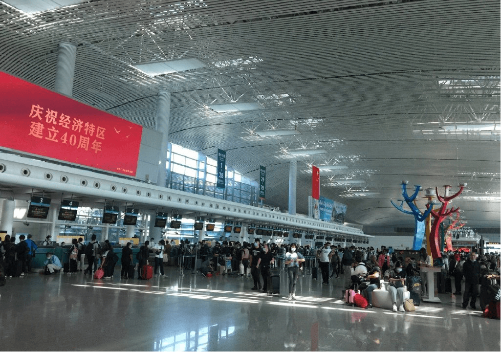 揭陽潮汕機(jī)場(chǎng)廣告價(jià)格收費(fèi)多少錢？潮汕機(jī)場(chǎng)出發(fā)到達(dá)春運(yùn)熱門廣告