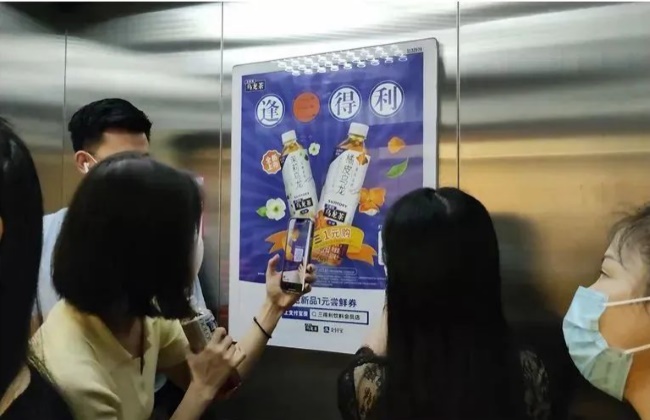 濟南電梯框架廣告價格收費，濟南電梯海報尺寸覆蓋樓盤區(qū)域優(yōu)勢