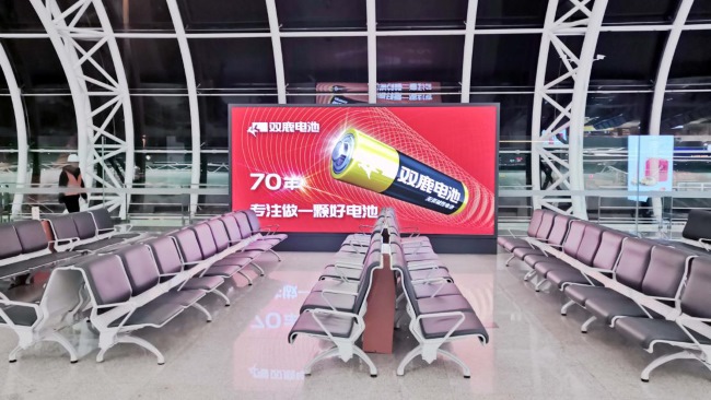 寧波機場廣告價格收費，寧波櫟社機場T1航站樓出發(fā)到達熱門廣告牌