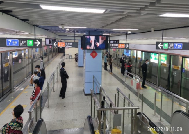 深圳地鐵車廂電視數(shù)量列車廣告，深圳地鐵視頻電視廣告價(jià)格