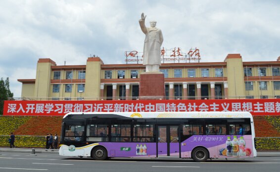 第一戶外傳媒-成都單層公交豪華三側(cè)車身廣告