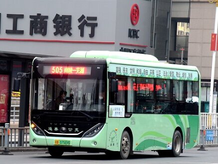 第一戶外傳媒-蕪湖公交車身廣告
