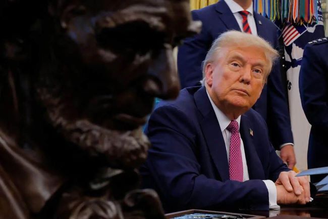 特朗普再次征收中國100%關(guān)稅為哪般？難道是黔驢技窮？