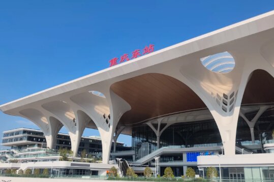 重慶東高鐵站廣告-重慶東站廣告投放價格-重慶東高鐵廣告公司