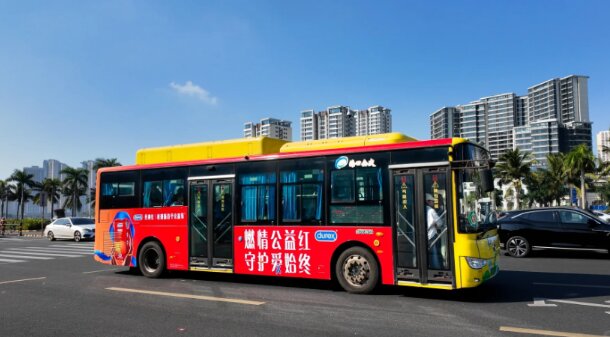 杜蕾斯-?？诠卉噺V告