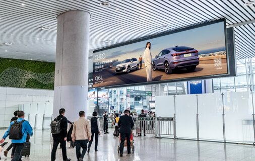 第一戶外傳媒-廣州白云機(jī)場(chǎng)-T2國(guó)內(nèi)到達(dá)行李廳出口燈箱