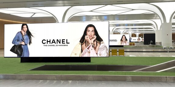 第一戶外傳媒廣州白云機(jī)場(chǎng)T3行李提取區(qū)LED屏廣告